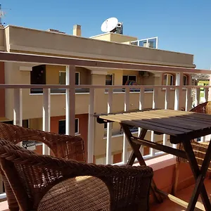 los-abrigos-la-arena.tenerifehoteles.net/